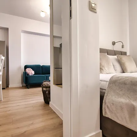 Lider 41 By Housine 아파트 자토르