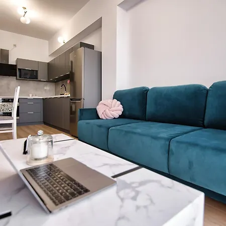 Lider 41 By Housine Appartamento Zator